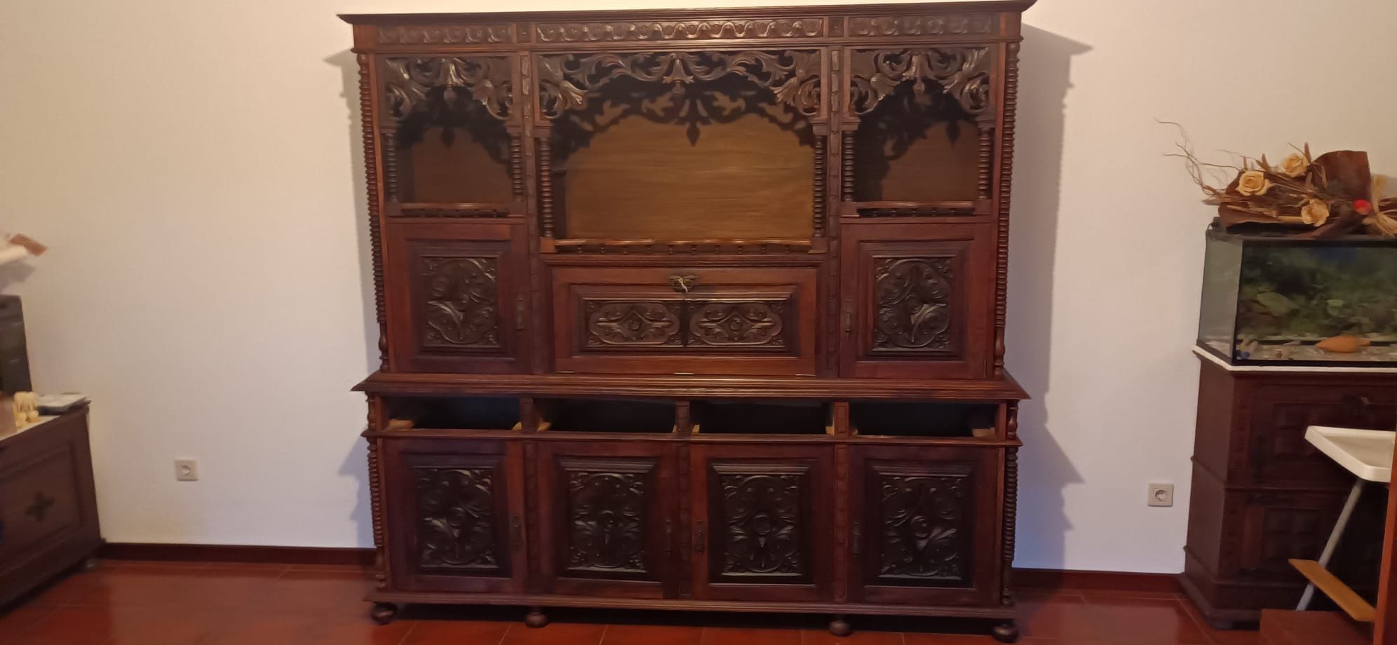 Vende-se mobília de sala de jantar
