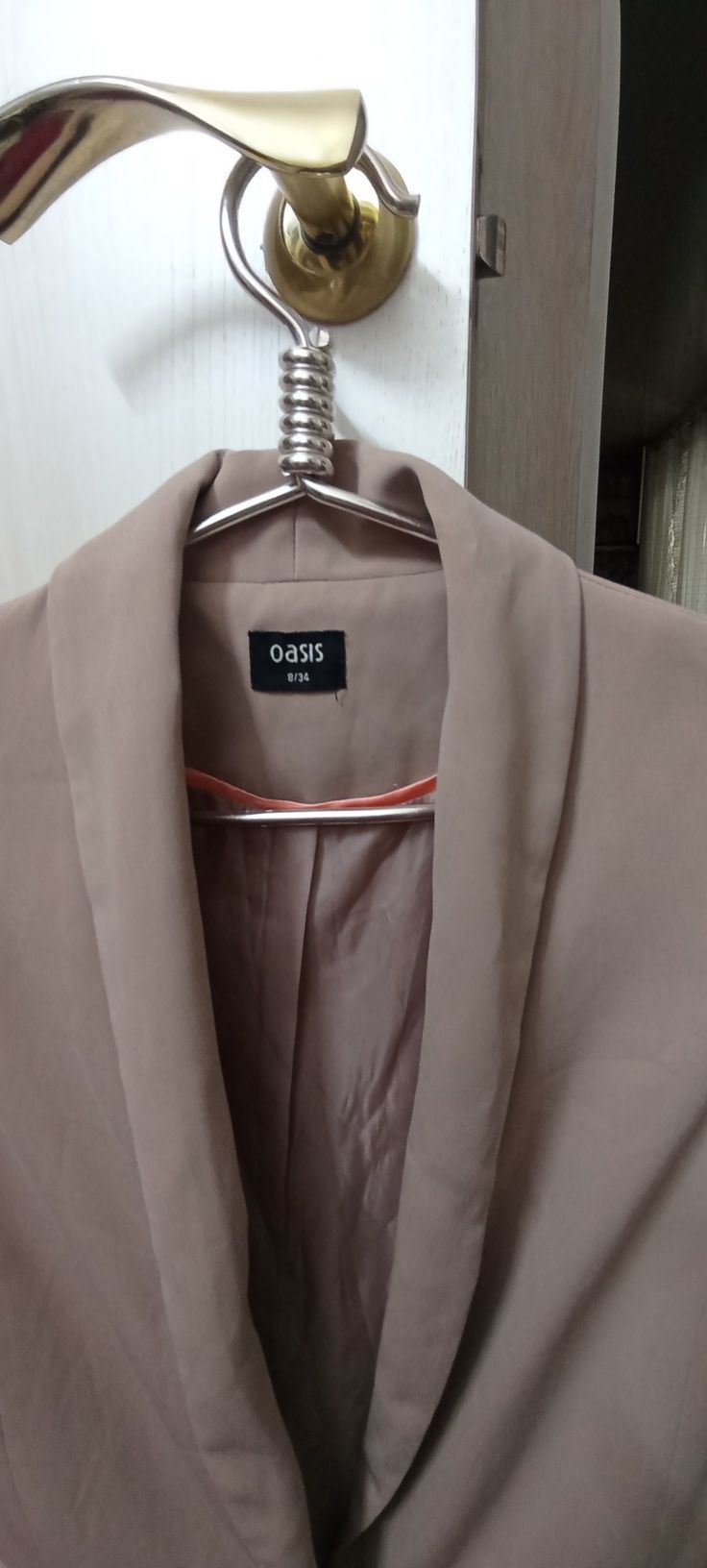 Женский пиджак,жакет.Бренд Oasis. Размер 34 s-xs