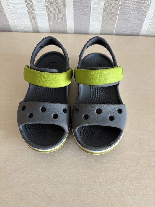 Сандалі дитячі Crocs