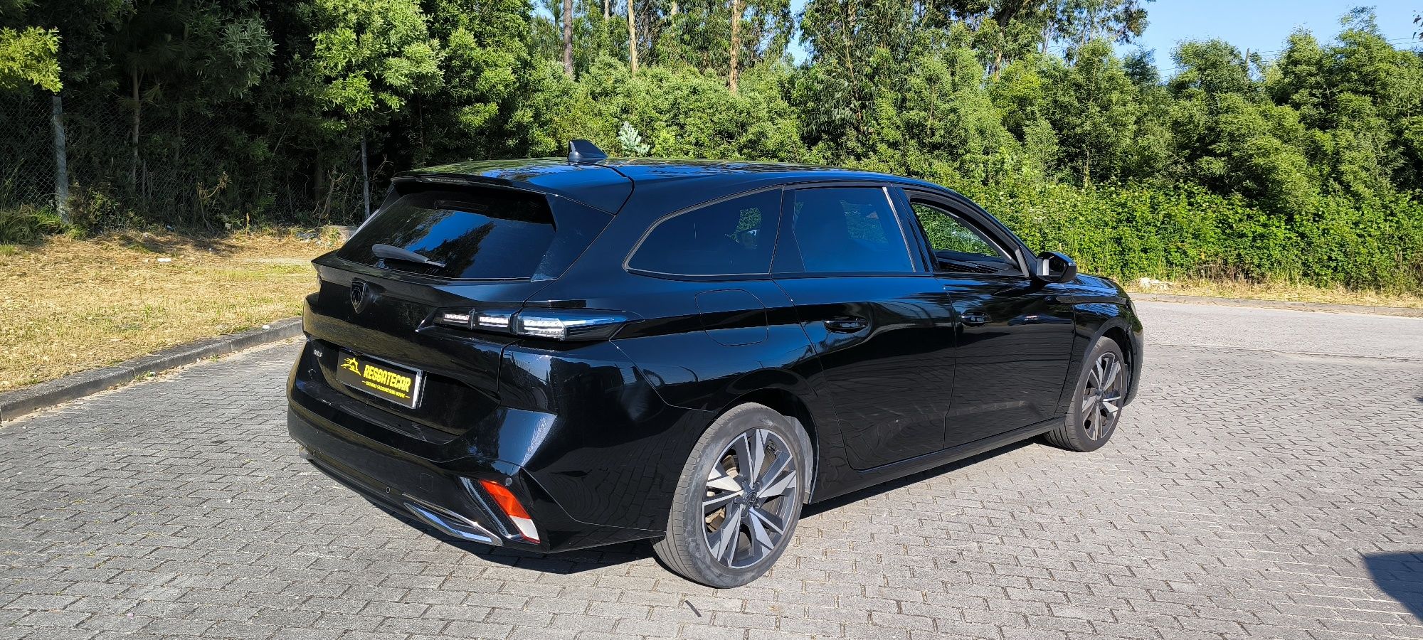 Peugeot 308 1.5 salvado