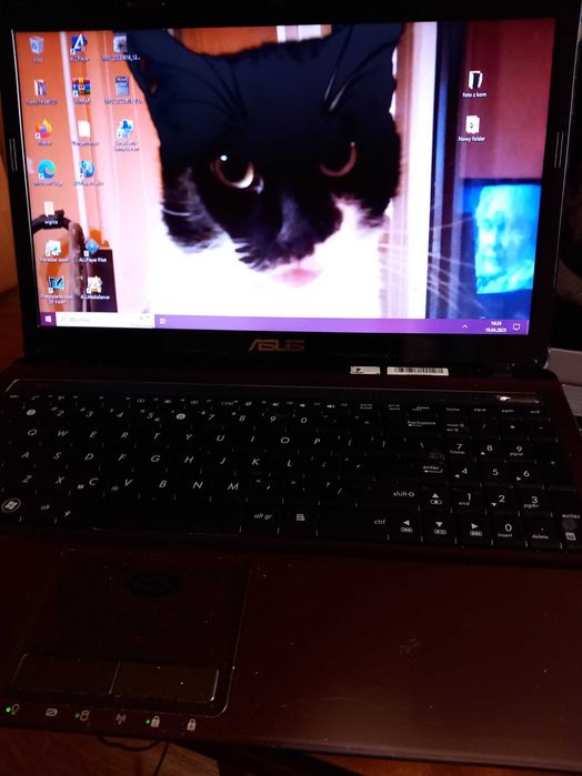 Laptop Asus sprawny