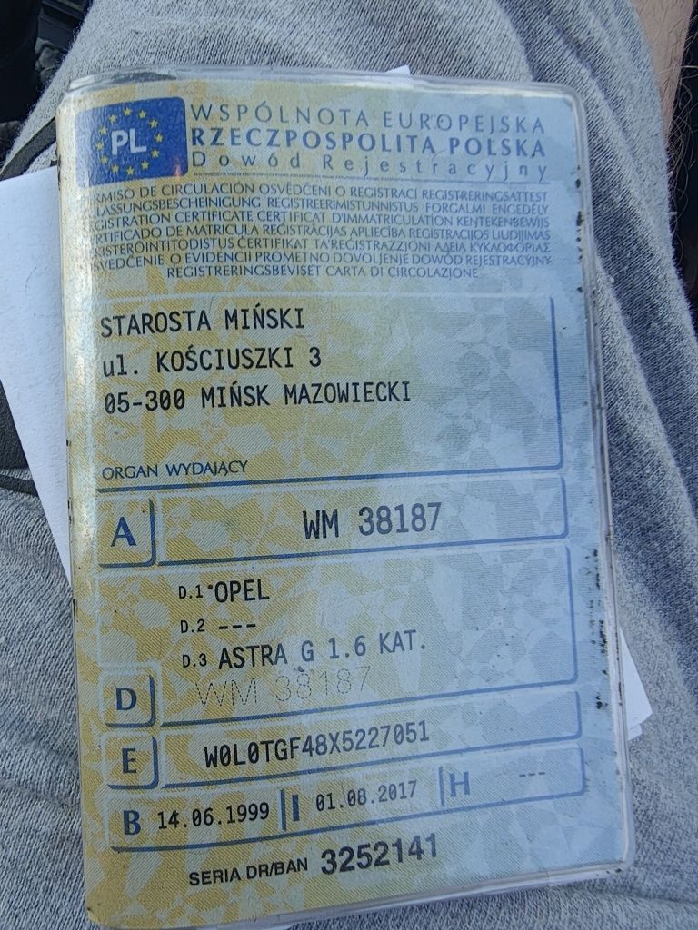 Auto na lata od kobiety...