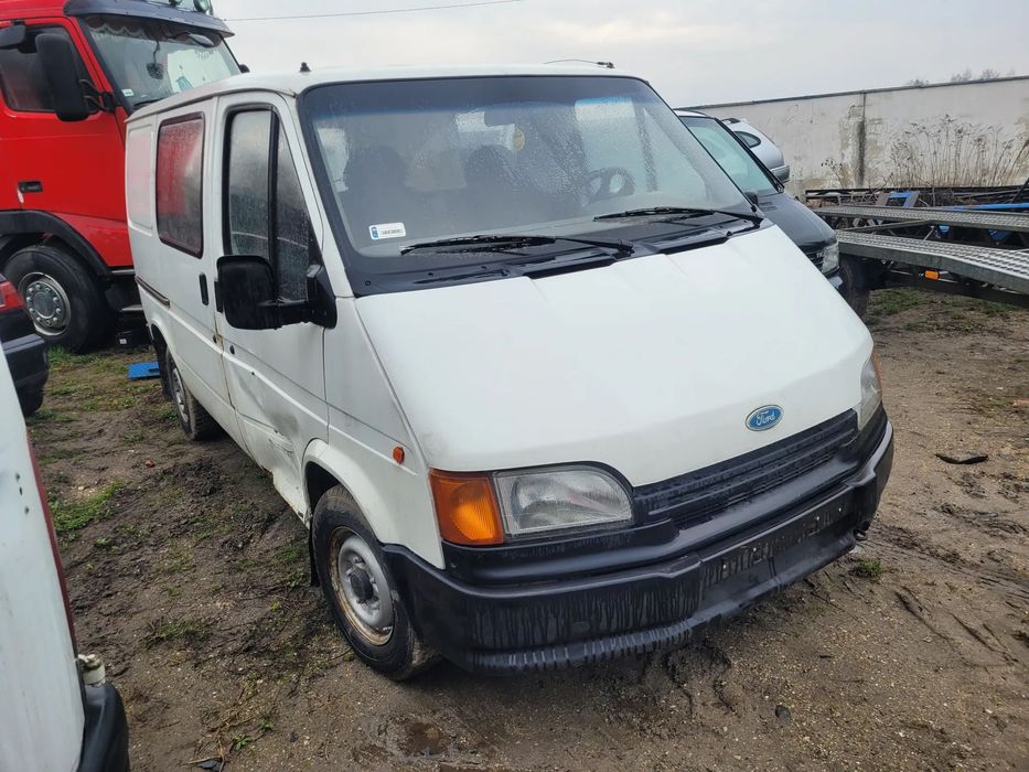 FORD TRANSIT MK4 2.5 TD silnik skrzynia napęd sanki belka wahacz wahacze zacisk zaciski zwrotnica piasta kopyto mc