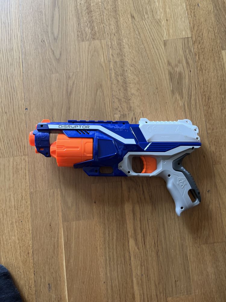 Nerf elite пістолет