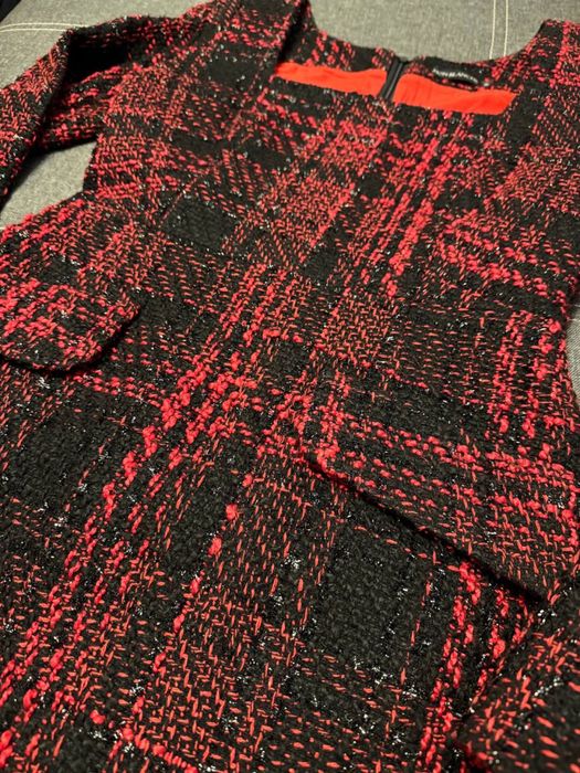 Стильне твідове плаття Mon Blanche