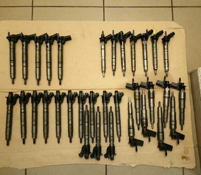 HURT wtryskiwacze bosch 110 216, 110 289, 110 212