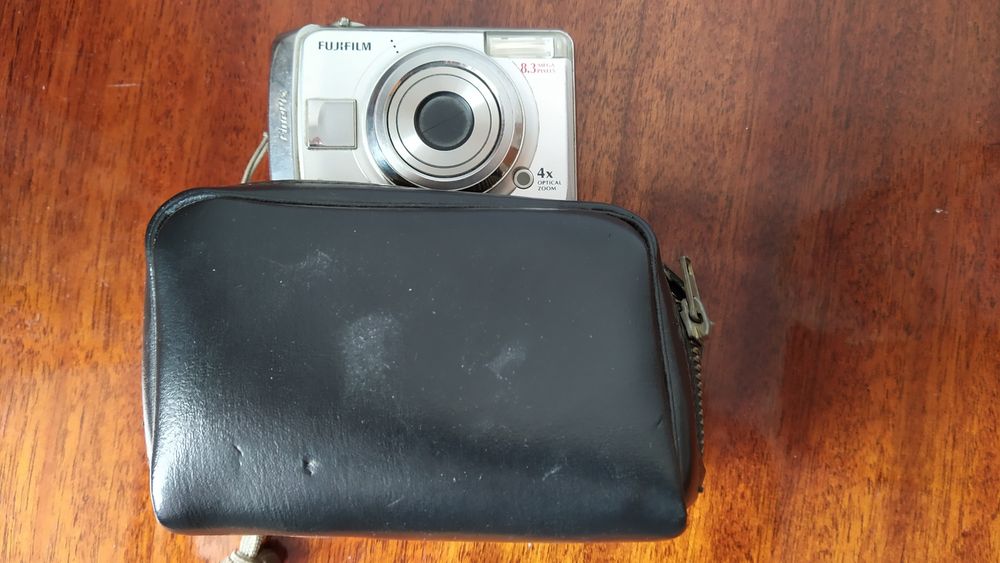 Цифровий фотоапарат Фуджї