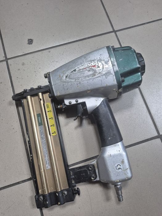 Пневмо пистолет EZ-Fasten TN-64 Штифто-забивной