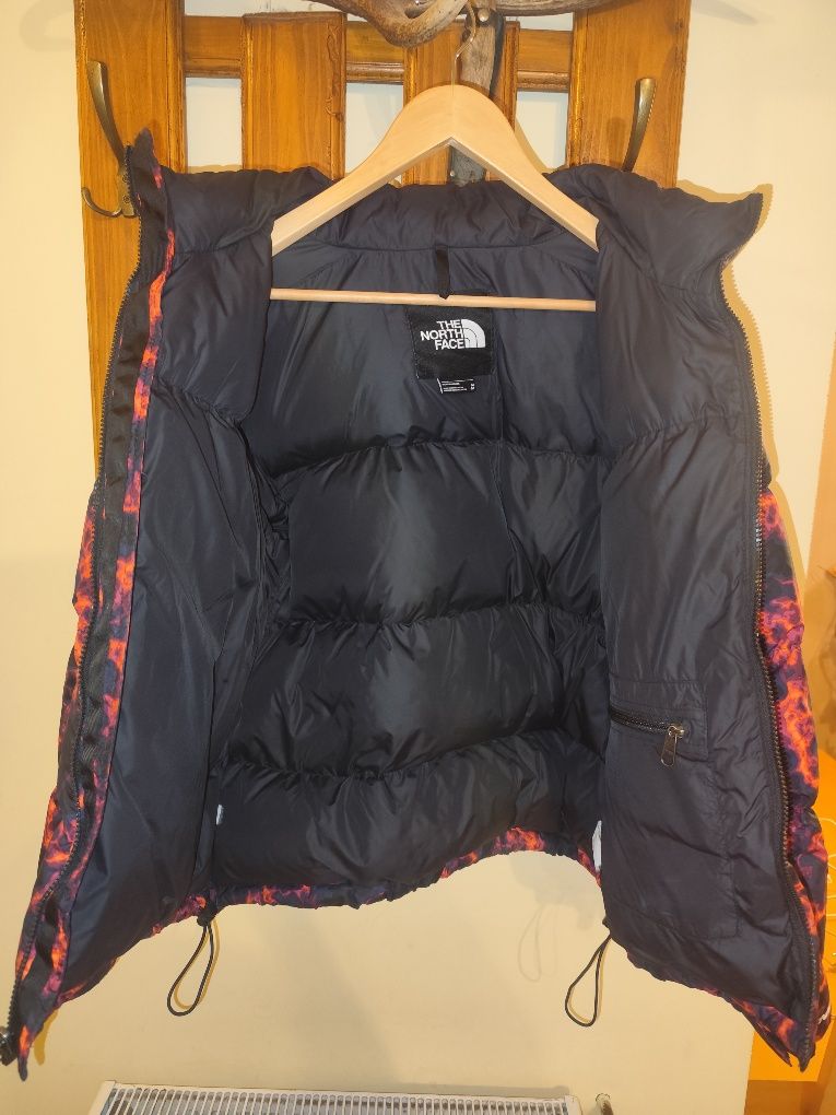 Kurtka Puchowa The North Face Nuptse 700 Lava
