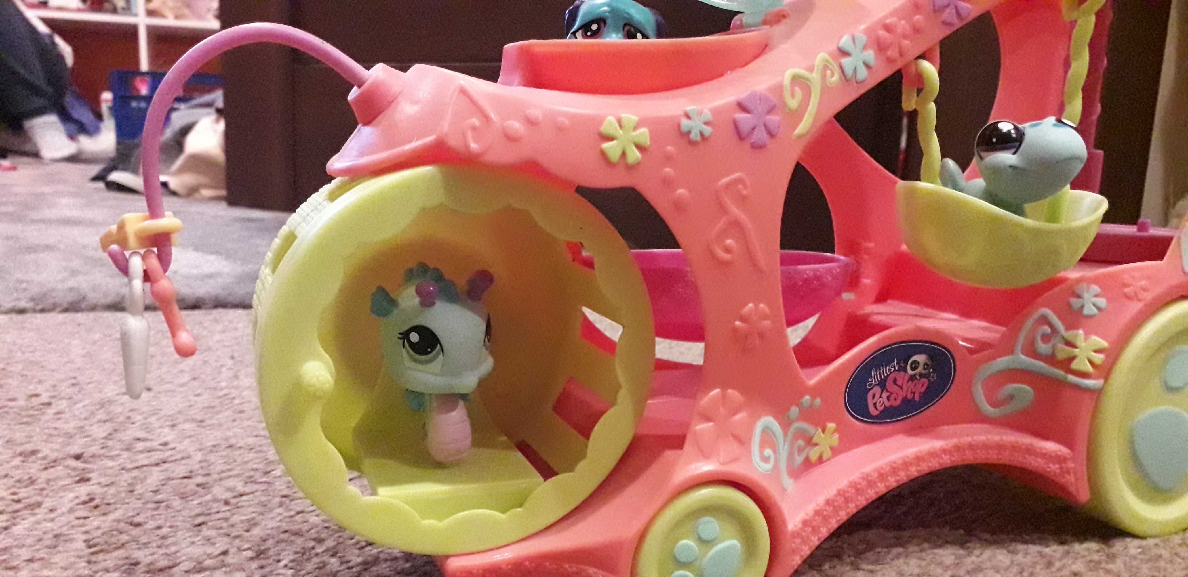 LPS Littlest Pet Shop domek pojazd napędzany łapkami