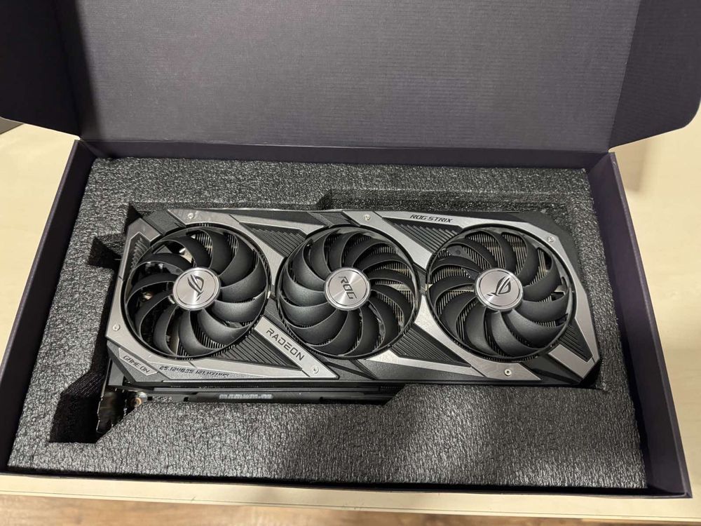Видеокарта Radeon RX 6700 XT ROG Strix Gaming OC Edition 12GB GDDR6