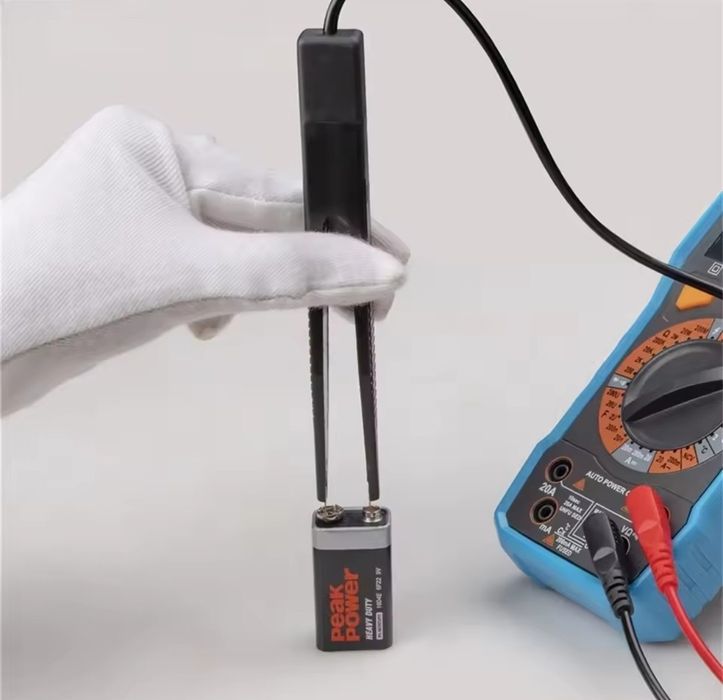 Szczypce pomiarowe odizolowane bieguny