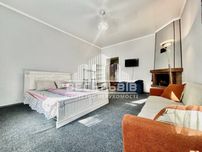 Продаж 1-кімнатна квартира в центрі вул. Городоцька (Костел)