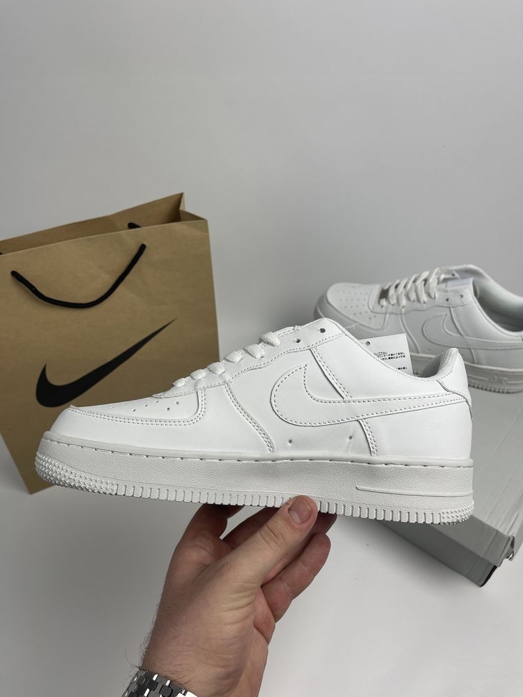 Кроссовки Nike Air Force 1 Low 07 white 41-45 білі найк форси