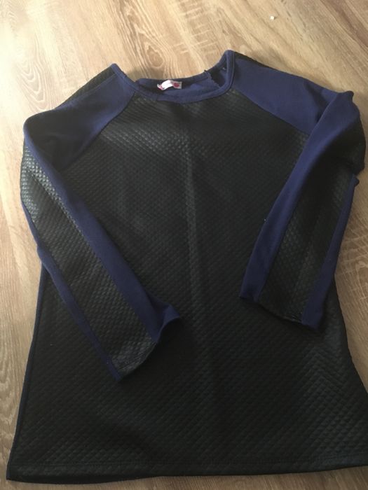 Sweterek damski granatowo-czarny