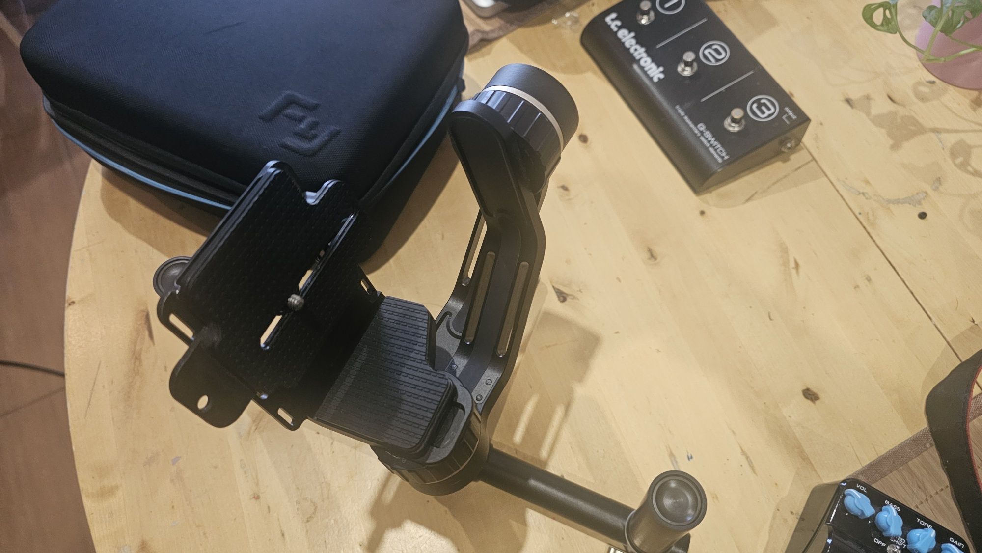 Flayutech mg v2 gimbal dslr lustrzanka