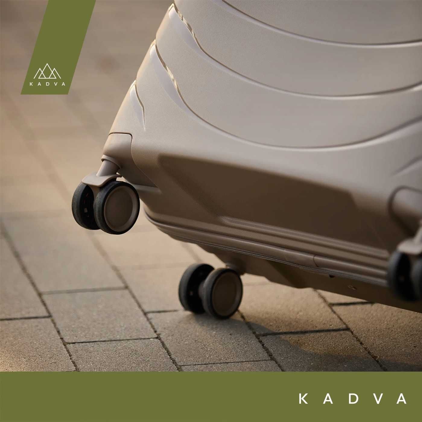 Walizka podróżna KADVA Brava 40 l beżowa 55x40x20 kabinowa MAŁA