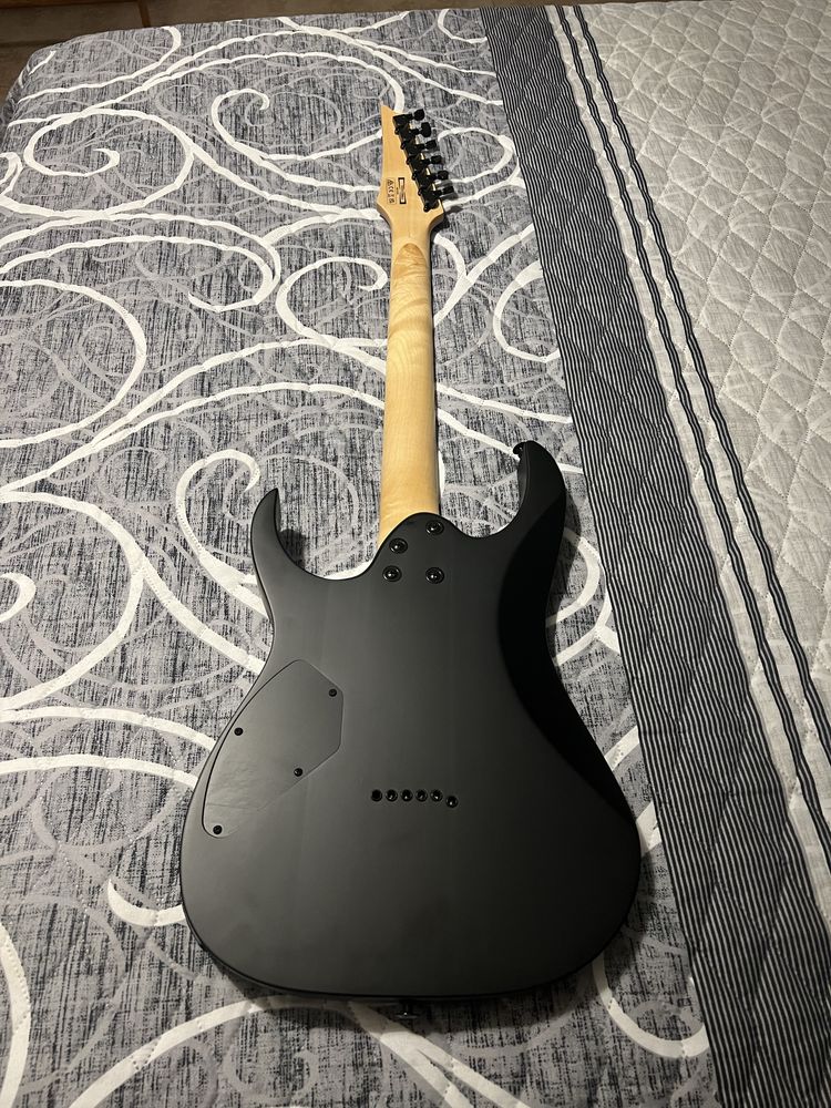 Guitarra elétrica ST
