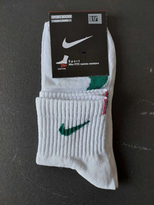 Середні шкарпетки Найк/Пума/Томмі. Мужские белые, яркие носки