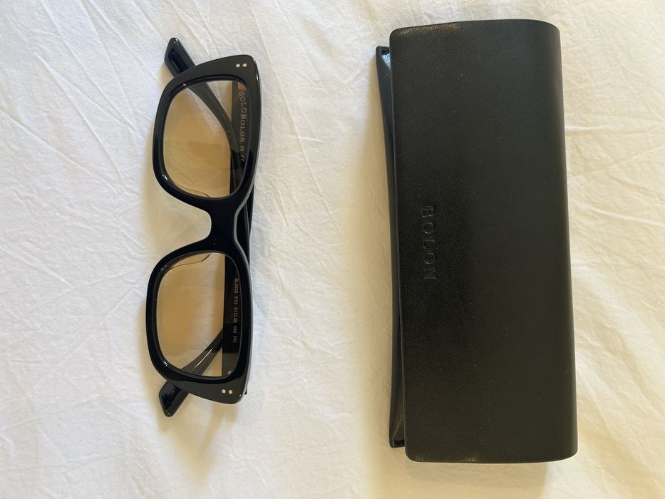 Vendo oculos de sol Bolon