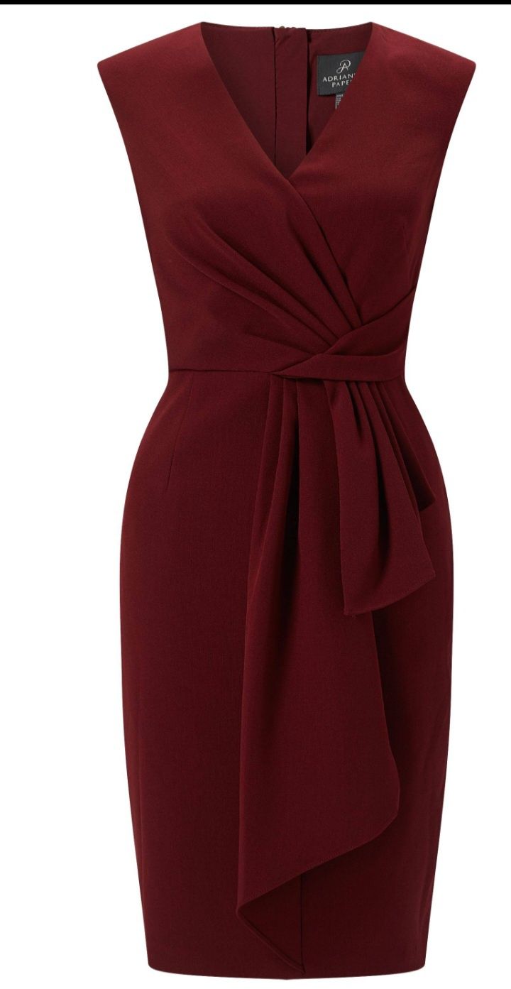 Сукня футляр бордового кольору