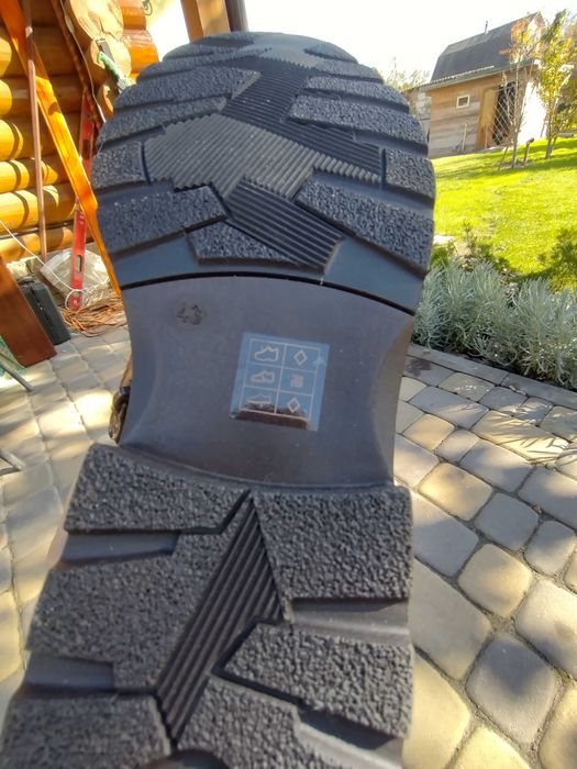 Черевики чоловічі бренду "Lee Cooper"