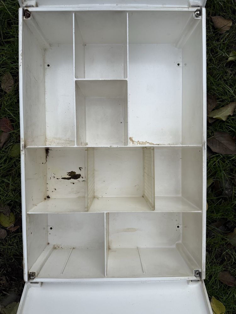 Szafka wisząca łazienkowa PRL vintage biała solidny plastik