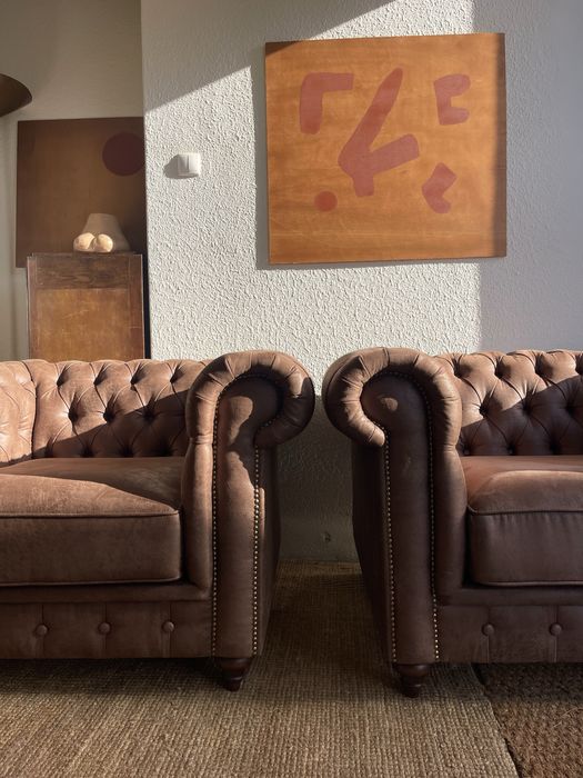 Sofás Chesterfield camurça