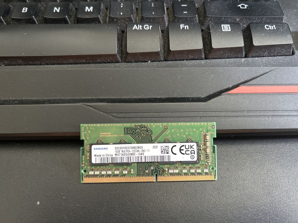 Pente ram 16 Gb ddr4 3200 para portatil.