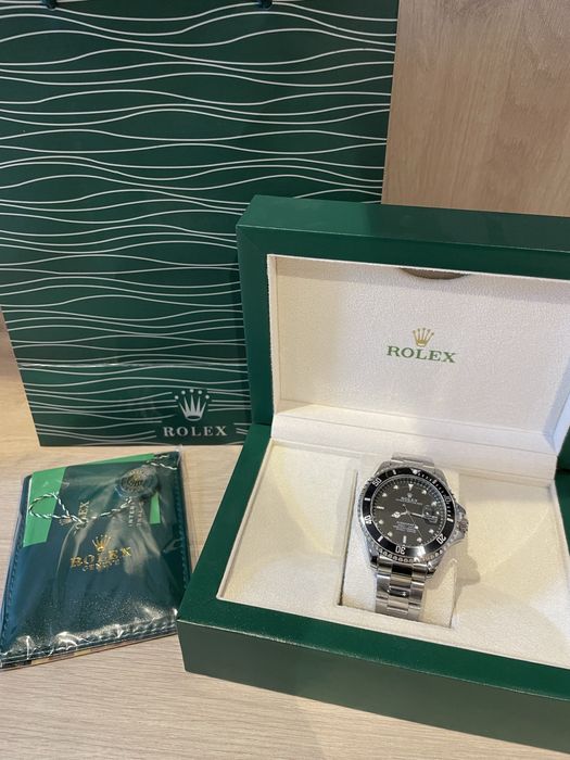 ROLEX SUBMARINER PRETO