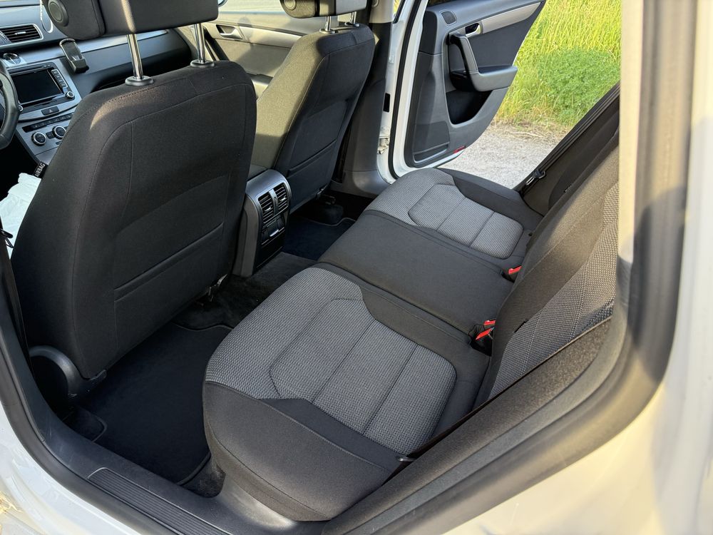 Vw passat B7 DSG 2.0 TDI navi system  naglosnienia Helix