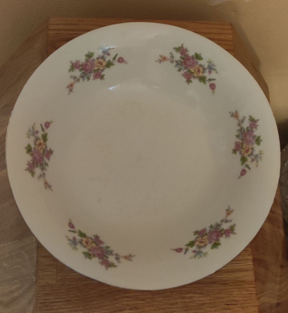 Porcelanowa duża misa salaterka Bogucice