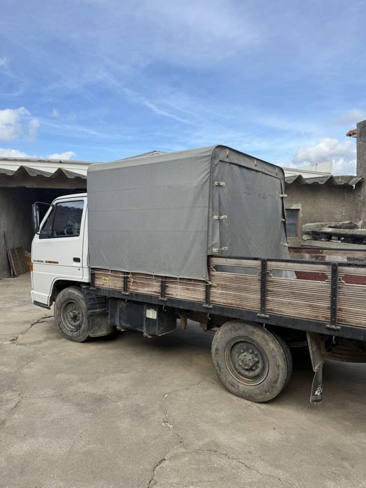 Carrinha Caixa Aberta ISUZU