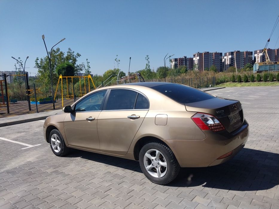 Автомобіль Geely Emgrand 7ec