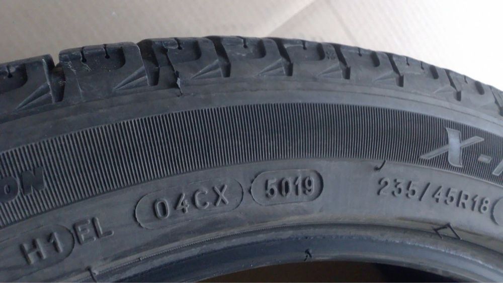 Michelin x ice 235 45 18