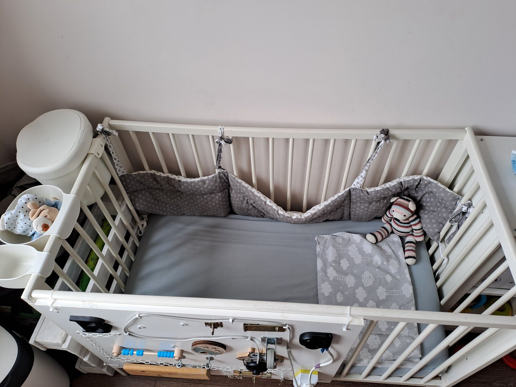 Łóżeczko dziecięce IKEA z materacem