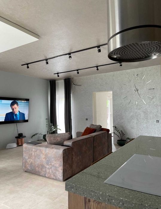 Продам дом 120м2,Пр. Тракторостроителей, 79 с ремонтом (код 5232)