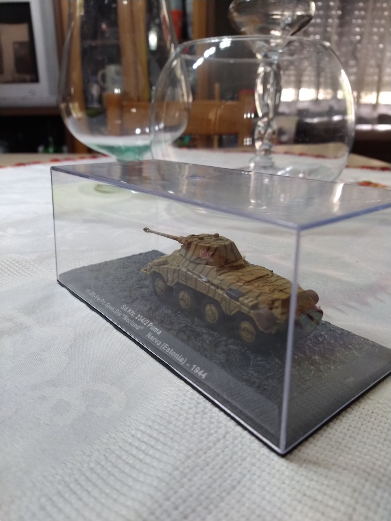 Miniatura Carro Coleção "Os mais extraordinários carros de combate"