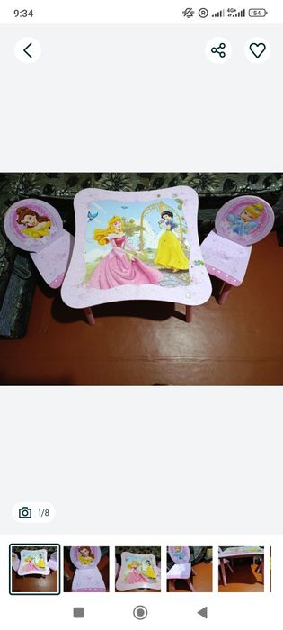 Продам дерев'яний стіл та два стільці 400грн.