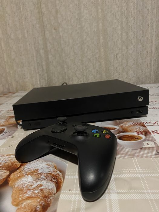 Ігрової приставки Xbox One X