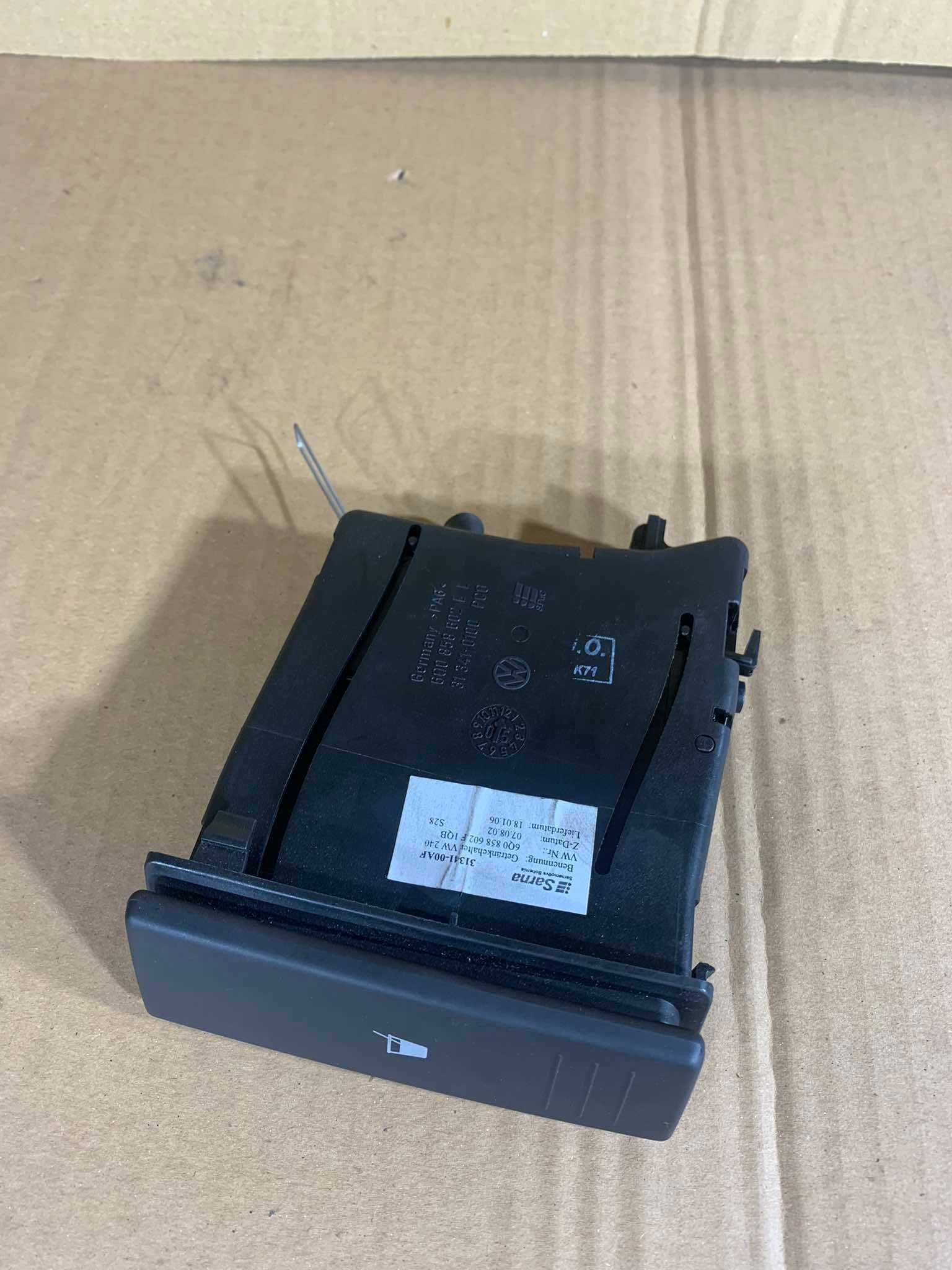 uchwyt na kubek cupholder vw volkswagen polo 9n