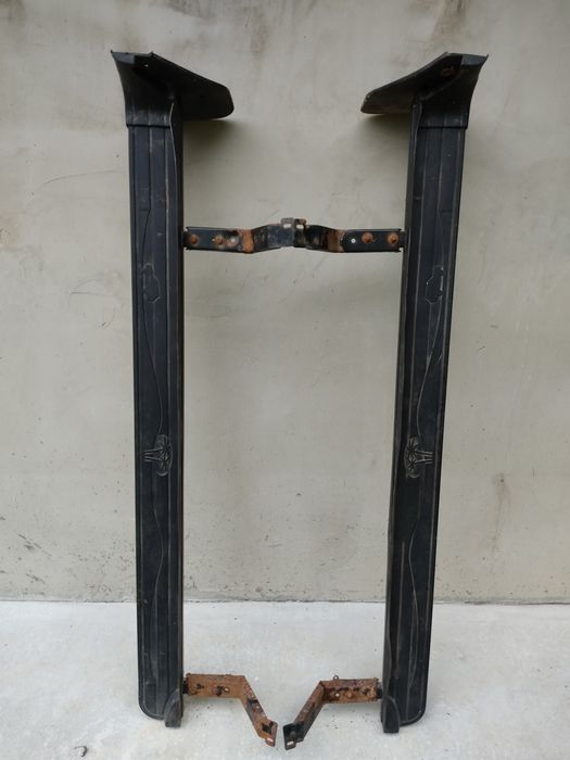 Фаркоп, шторка багажника, чохол на запаску, пороги Ленд Ровер Діскавер