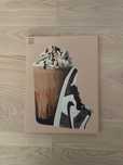 obraz na płótnie air jordan 1 mocha