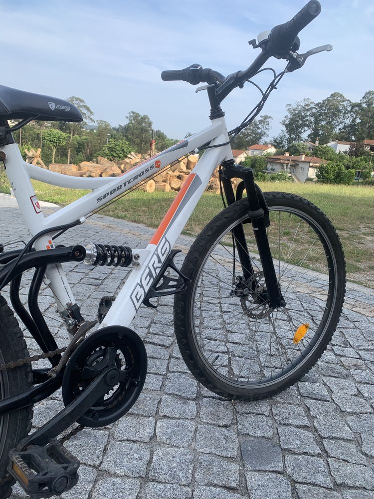 Bicicleta Berg roda 26