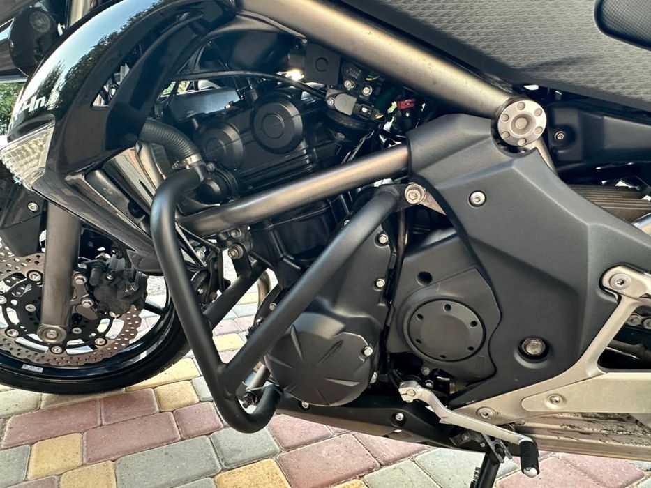 Kawasaki ER4-n (ninja)