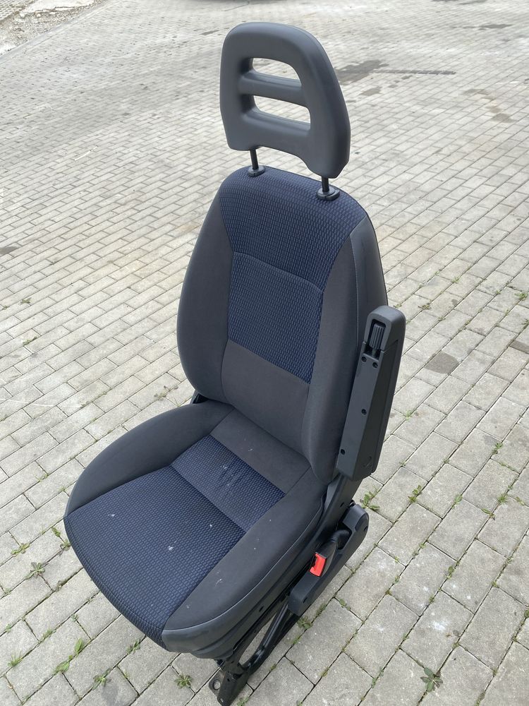 Fotel pasazera jedynka boxer ducato jumper kamper stan bdb