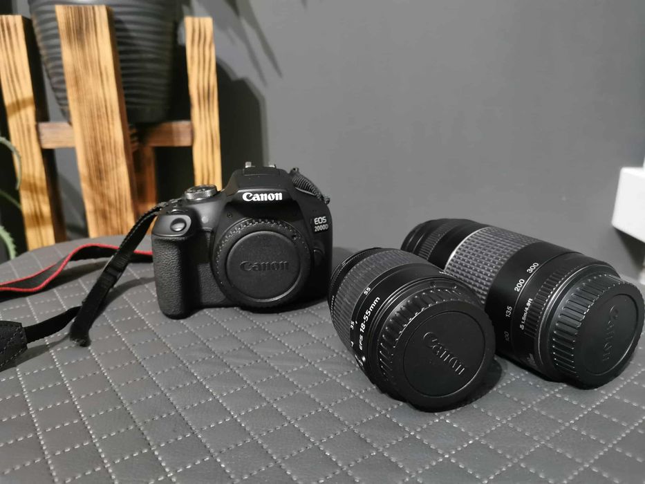 Zestaw Canon EOS 2000D + 2 Obiektywy
