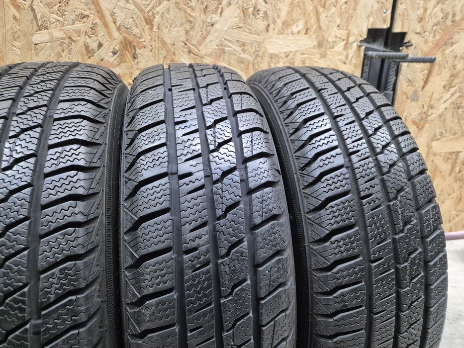 Шини 175/65/14, Points  - Стан нових (692)