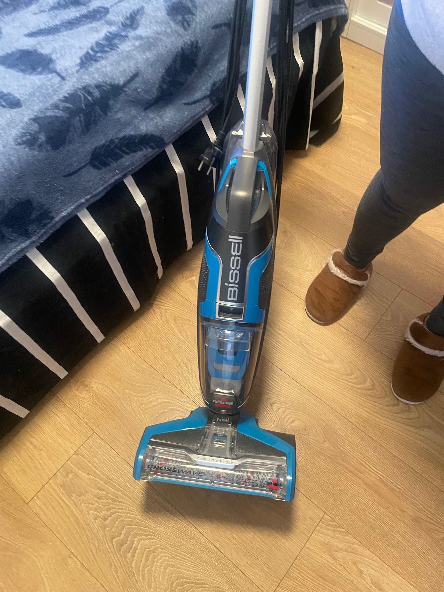 Aspirador Vertical BISSELL Crosswave