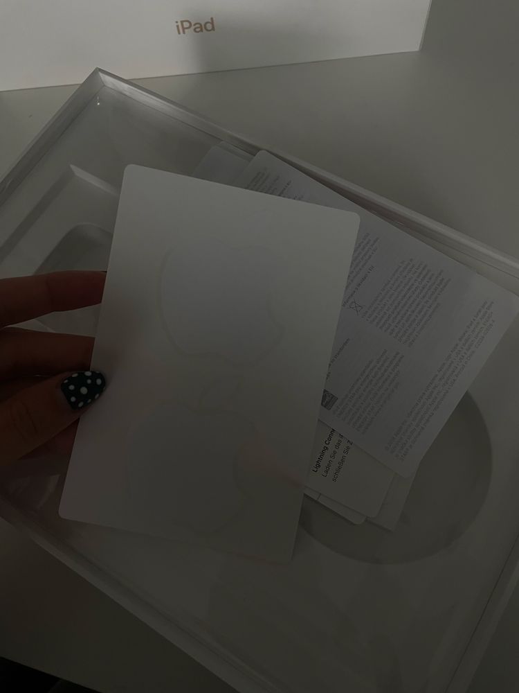 iPad Apple 9.7 2018 super stan+ case+ oryginalne pudełko